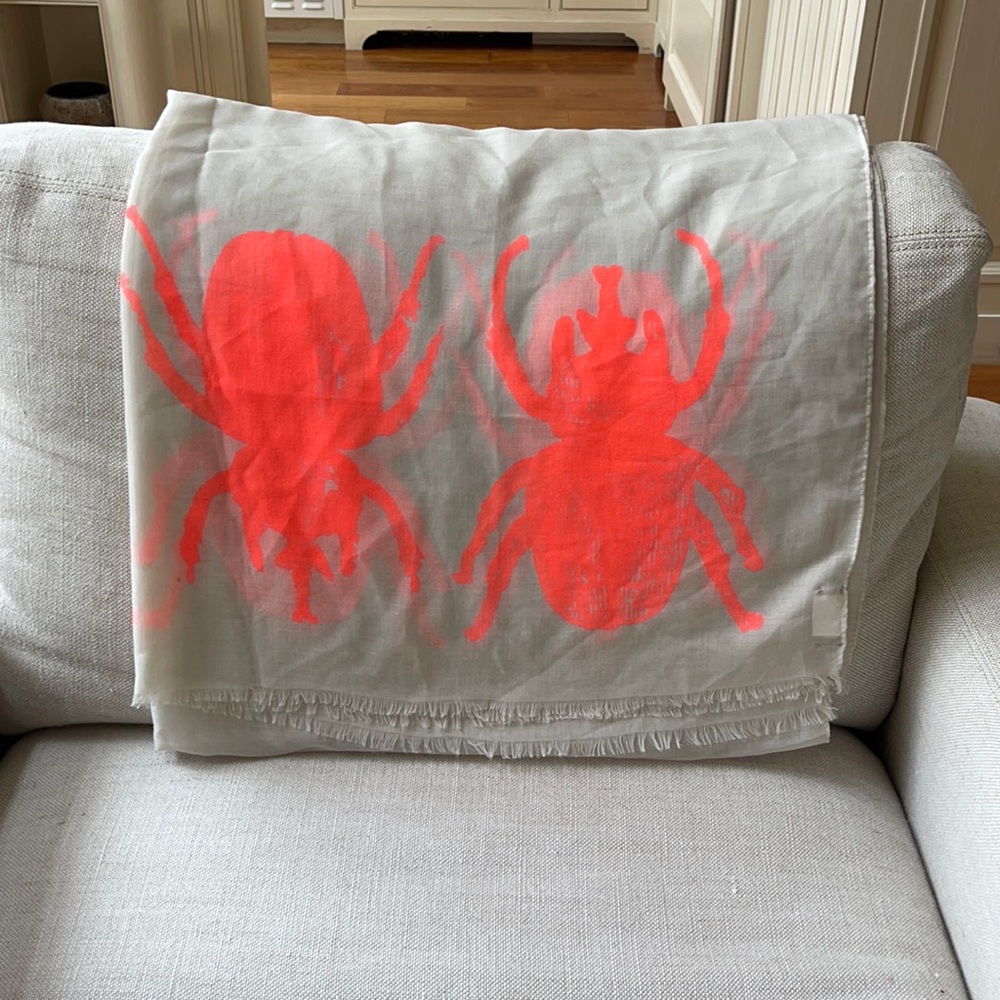 India Hicks beetle wrap